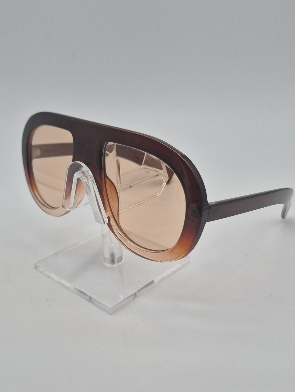 Brown Gradient Oversized Shield Sunglasses - Unbranded